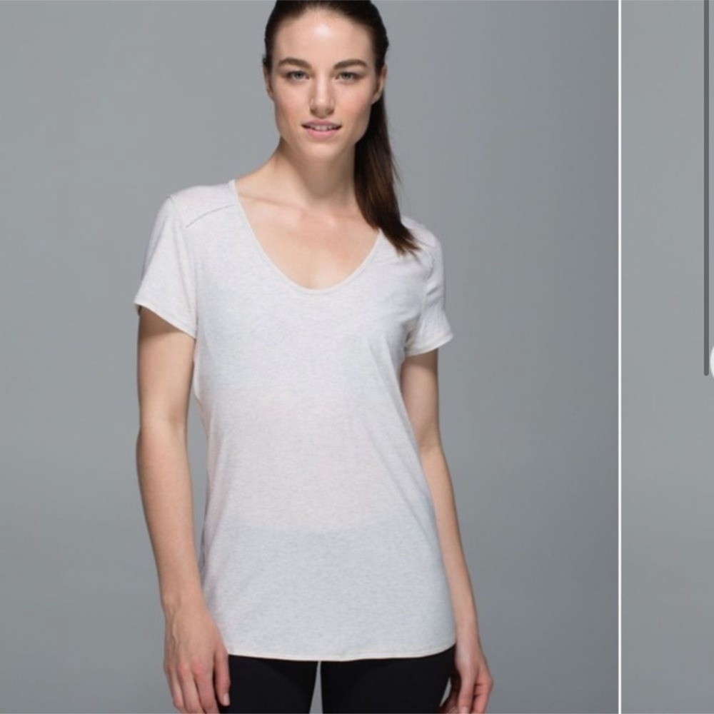 Lululemon Superb Short Sleeve T-Shirt